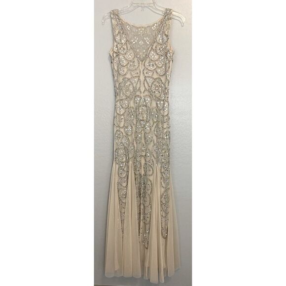 Aidan Mattox Champagne V-Neck Illusion Gown Size 2 - Picture 14 of 16